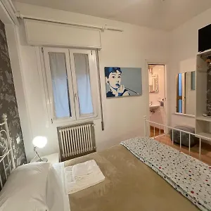 Madam 3* Treviso