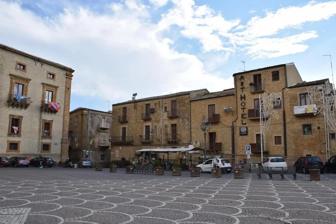 Suite D'Autore Art Design Gallery Piazza Armerina 3*,